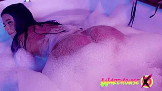 inked babe fingers tight pussy in bathtub