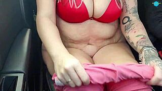 man, my wife gets fingered in the car while we drive around outdoors!