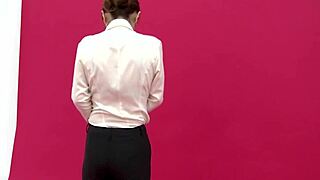 see maki momoi in amateur nude photoshoot?