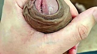 cute brazilian twink jerks off and cums 😏