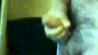 pajero de cordoba shows short dick on webcam