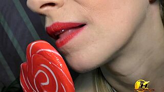 Katerina Hartlova, show us your pinup boobs and feet play?