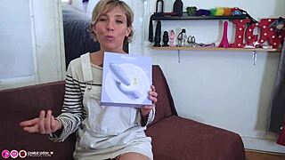 French Milf Shivers as Clit Gets Sucked and G-Spot Vibes