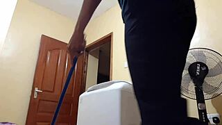 Never trust lodging rooms in Nairobi Kenya, part three.