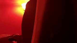 hidden cam catches chinese masseuse giving handjob to monster cock