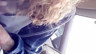 giving morning blowjob to buddy in car with monster cock