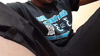 Never trust lodging rooms in Nairobi Kenya, part three.