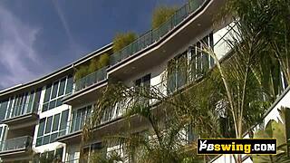 Enjoy Kinky Pool Oral!