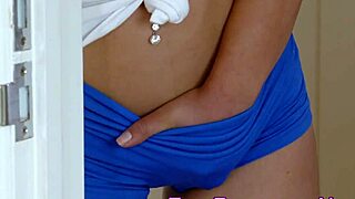 Black Teen 18+ Takes Huge Cum Load!