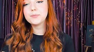 wow, this amazing red head is blowing herself like crazy! 😲