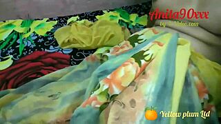 indian anita bhabi first time fucking after urinating video