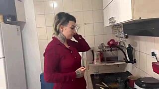 Preparando um cafezinho da manhã daquele jeito especial pra vocês!