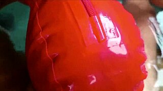 Laura sucks cock POV 😉