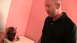 Tinslee Reagan is such a dirty skank! 😈