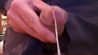 Intense Cum Addition To Stained Centerfold Chapter 4