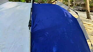 pinay gets fucked in the sea for risky outdoor cum in mouth 😏