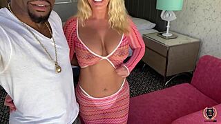 Big Booty Milf Melanie Monroe Rides Rome Major's Huge Cock, Damn!