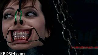 Exploring free punishment scenarios online