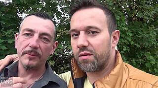 does cathy, the milf, let and pee in this german video?