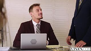 Naughty college girl Molly seduces older man with blowjob and riding! 😘