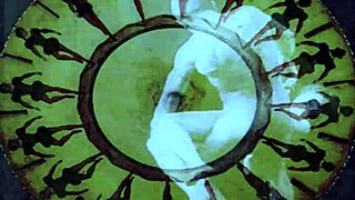 I love vintage threesome