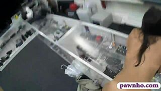 Sexy college girl spied on