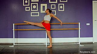 yanna, you a hot naked gymnast or what?