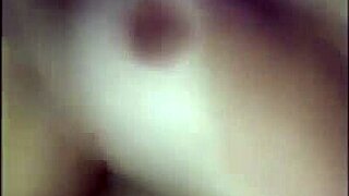 Narrative perfetta moglie italiana cheats and screws at home in his absence