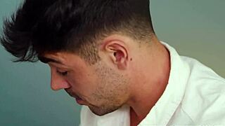 Masseur fucks his client after work with bareback rimjob