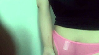 Madrastra se folla al hijastro pajero