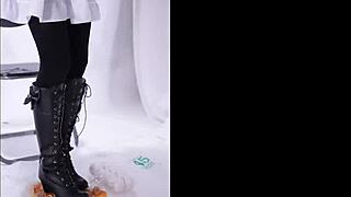 Boot Foodcrush: Crushing Food with Shoes in Detail