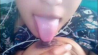 Italian Big Tits Bounce Hard