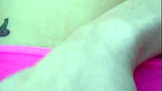 Brookeskye rubs her pussy to orgasm on the rooftop!