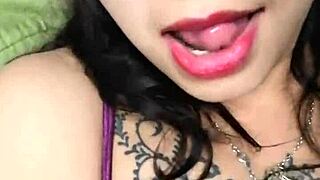 dana barzagli feeling super horny with dildo toys on her big latina ass 😈