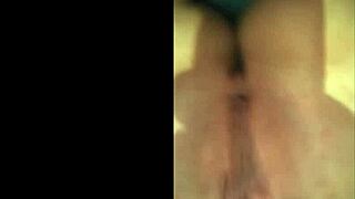 I, Nadejda Kravchenko, am spendin time with my freind on webcam