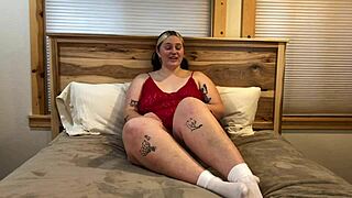 hey cutie, nervous teen lilly, wanna show us your first solo fingering scene?