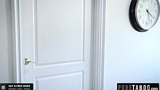 Elsa Jean Gets Horny Watching Stepbro Masturbate Deepthroat