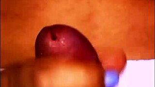 I couldn't stop staring at my friend's stepmom's huge tits when I went to study 😅