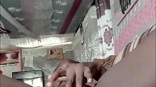 Hey, watch this ebony slut masturbate and squirt with creampie! 😏💦