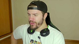 this girl knows she's in mature marionette fantasy 😏