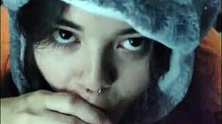 White Wolf, Man, She Can’t See Me Without Wantin’ to Suck, Submissive Novinha!