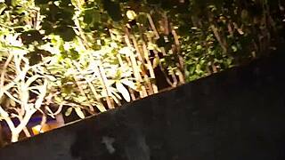 Look at that small waist ass in public without panties!