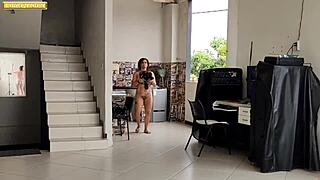 Queria Fazer Suruba com Gatas, Mas Só Quero Ser Corno de Duas!