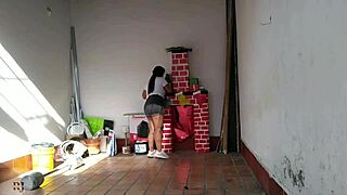 Amazing squirt in my husband's employee's mouth, so hot! 💦