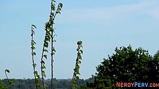 Yorkshire guy sucked by goth in first time blowjob 😱