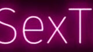 Geile Blondine Wird von Älterem Mann Hart Durchgenommen