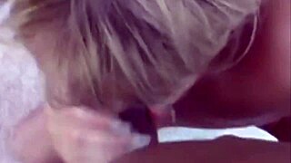 Gangbang mit Schwanzlutschen und hartem Ficken