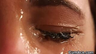 Hot Peach, how do you handle all that jizz load on your face while swallowing every drop of semen?