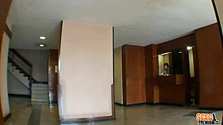 I Watch Toni Ribas and Viltoria Diamond in Glamour Facial