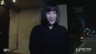 クリスマスは二人で～カワ彼女と彼氏目線でsex～ - 小司あん　1